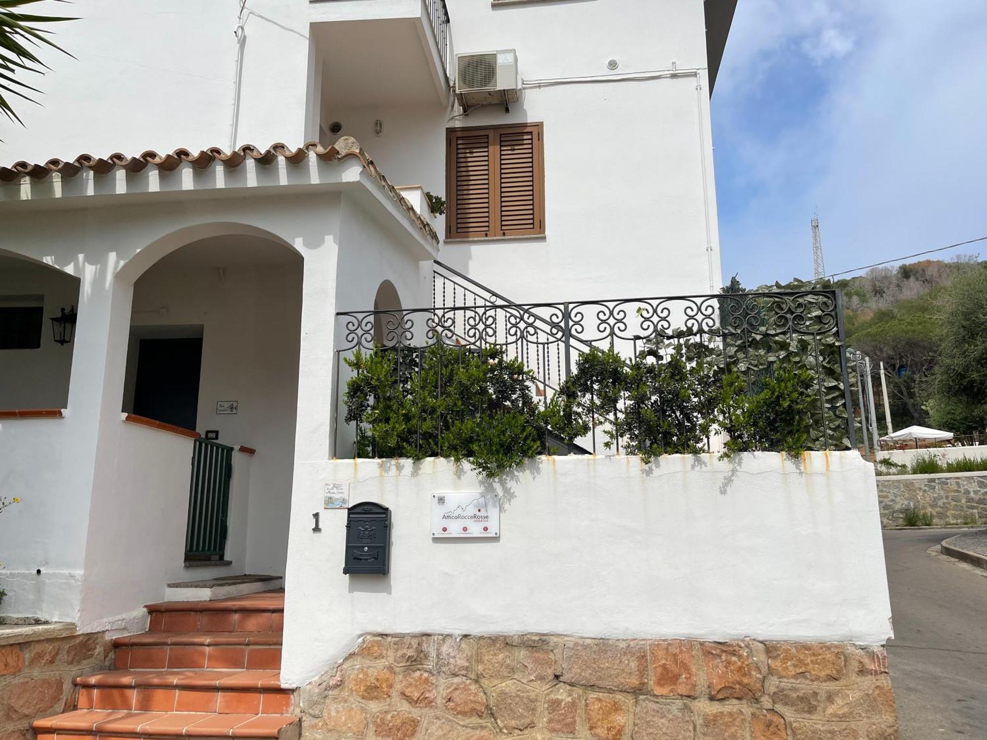 Apartmán Arbatax Attico Rocce Rosse Exteriér fotografie