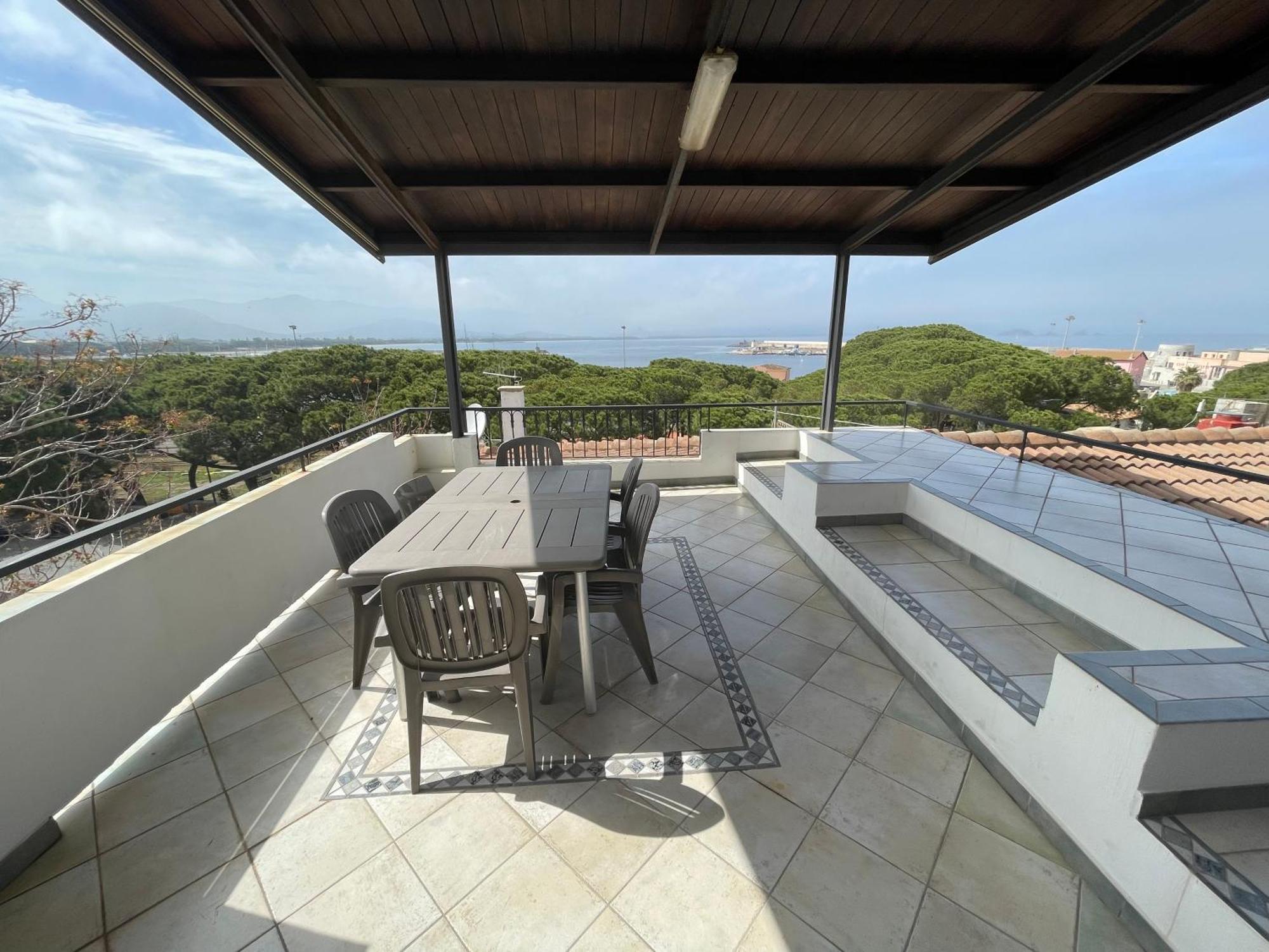Apartmán Arbatax Attico Rocce Rosse Exteriér fotografie